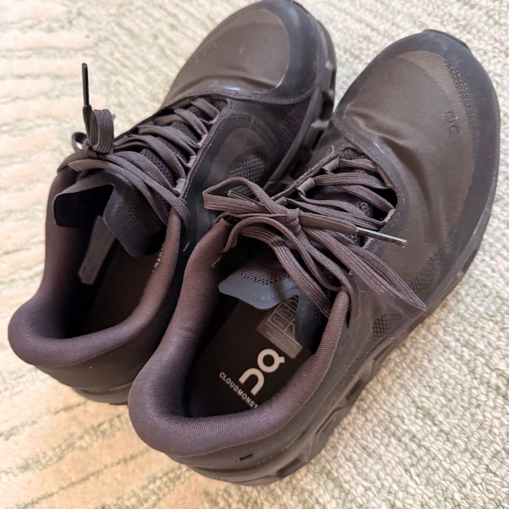 Post Archive Faction RARE On Running Cloudmonster running shoes